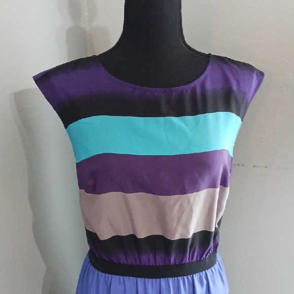 SPECIAL 2/$25 Loft Casual Blue and Purple  Mini Dress MENTION DISCOUNT IN BUNDLE - Picture 2 of 6